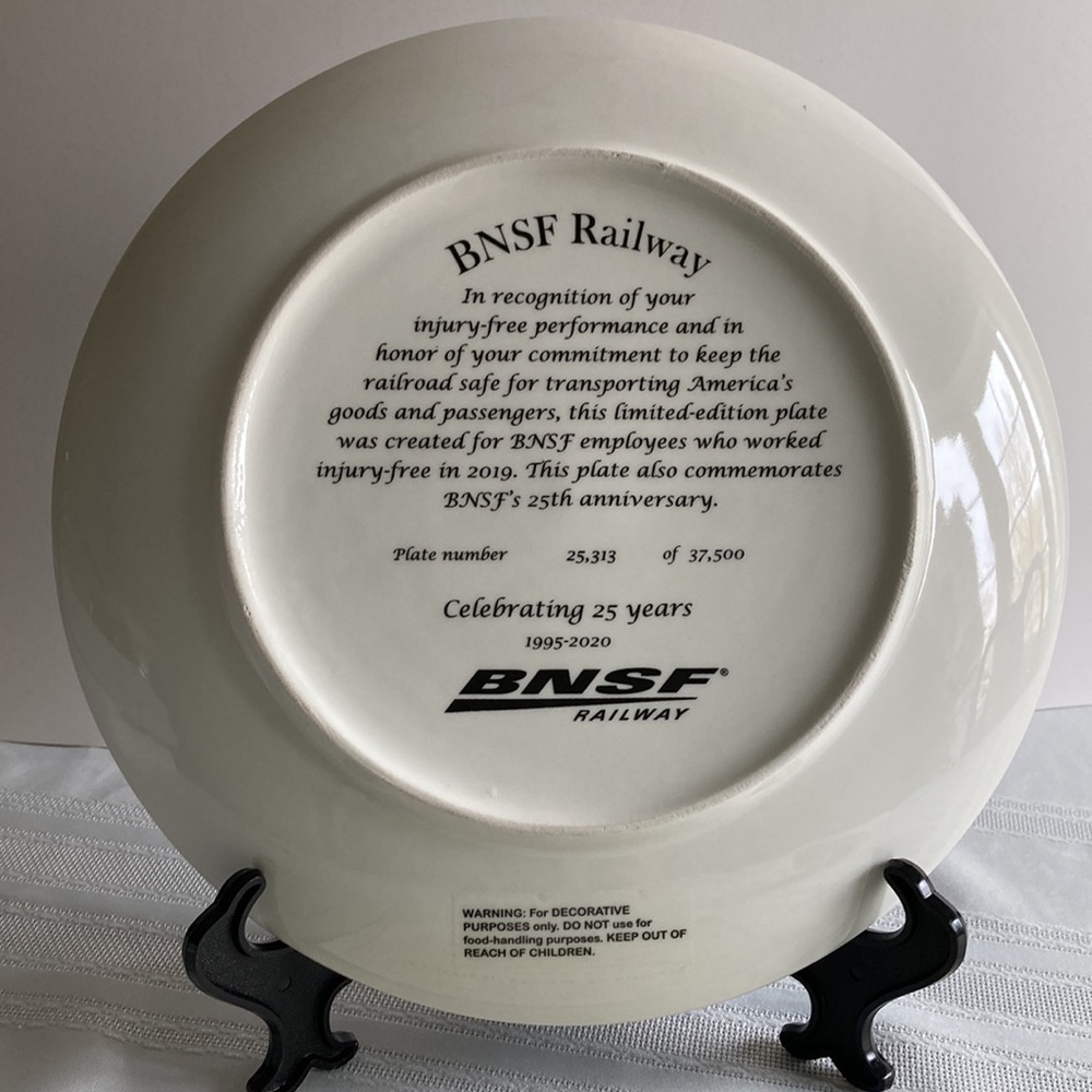 BNSF Railway 25th Anniversary Plate - Picture 2 of 4